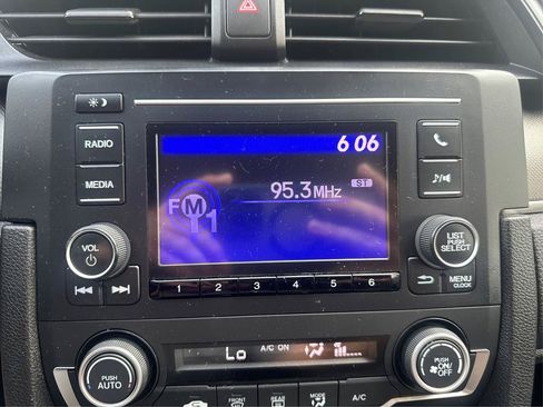 Used 2021 Honda Civic LX image 11