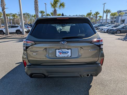 Used 2026 Subaru Forester Touring AWD/4WD image 5