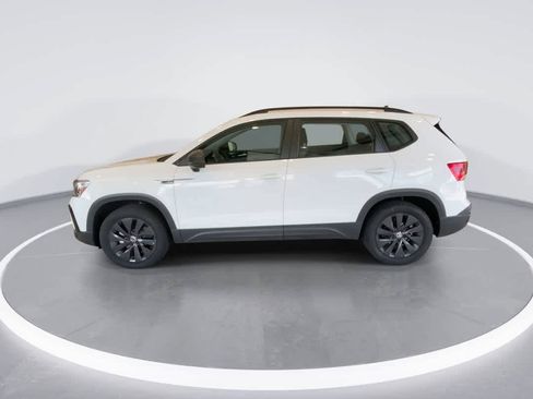 Used 2022 Volkswagen Taos S AWD/4WD image 5