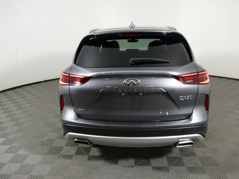 Used 2023 INFINITI QX50 Luxe AWD/4WD image 4