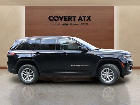 New 2026 Jeep Grand Cherokee Laredo X AWD/4WD image 6