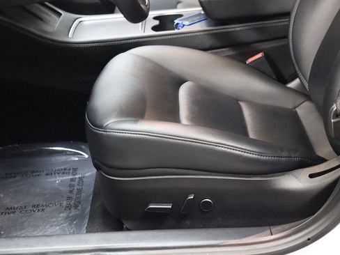 Used 2023 Tesla Model 3 Standard Range RWD image 32