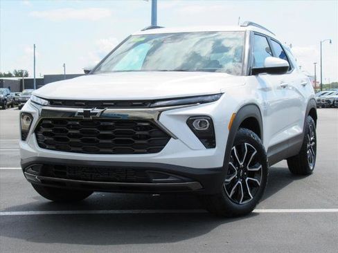 New 2026 Chevrolet TrailBlazer ACTIV w/ Convenience Package image 3