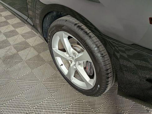 Used 2013 Chevrolet Camaro SS image 13