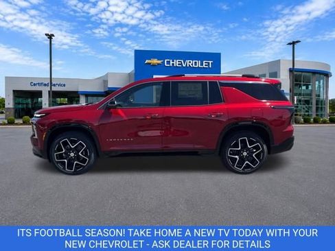 New 2026 Chevrolet Traverse High Country AWD/4WD image 4