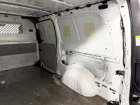 Used 2020 Mercedes-Benz Metris image 16