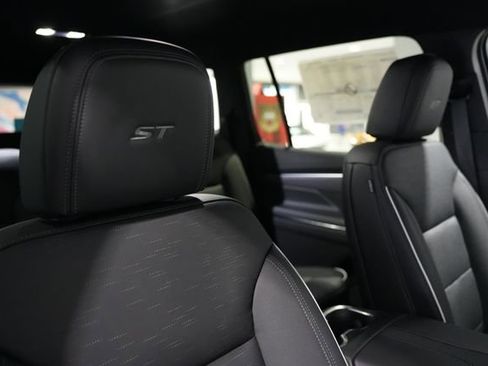 New 2026 Buick Enclave Sport Touring w/ Power Package AWD/4WD image 24