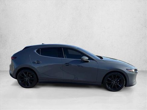 Used 2021 MAZDA MAZDA3 s image 4