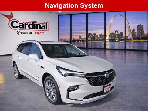 Used 2022 Buick Enclave Avenir w/ Avenir Technology Package image 1