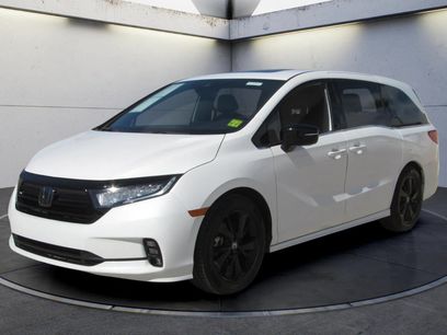 Certified 2024 Honda Odyssey Sport