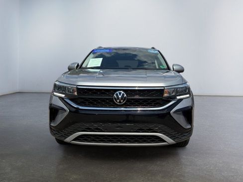 Used 2022 Volkswagen Taos SE AWD/4WD image 11