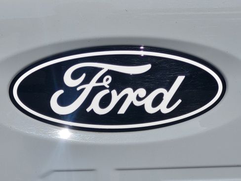 Used 2024 Ford F150 Platinum w/ Equipment Group 702A High image 11