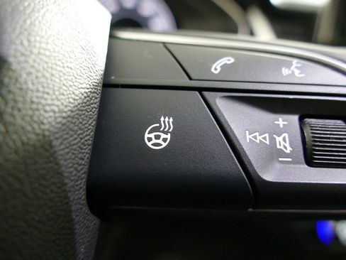 Used 2023 Audi Q5 2.0T Premium Plus AWD/4WD image 24