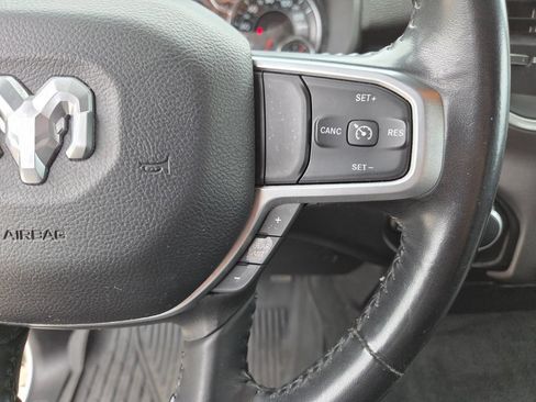 Used 2022 RAM 1500 Big Horn AWD/4WD image 33