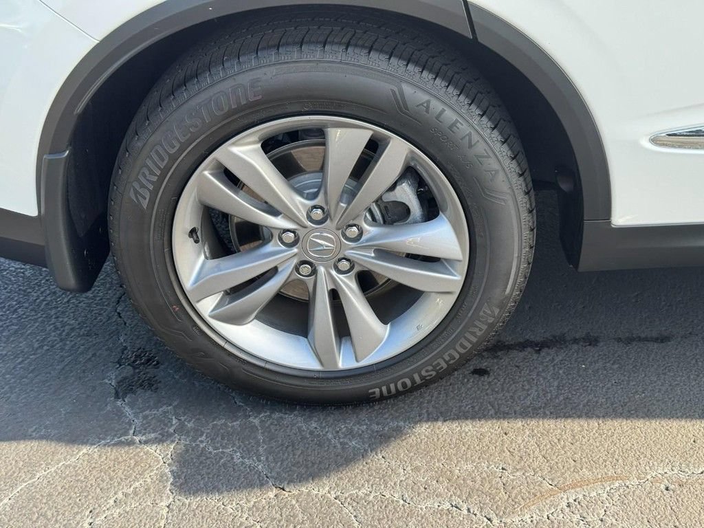 Certified 2026 Acura MDX SH-AWD image 9