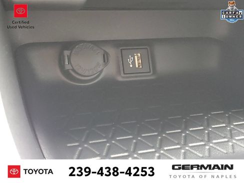 Certified 2025 Toyota RAV4 XLE w/ Convenience Package FWD image 31