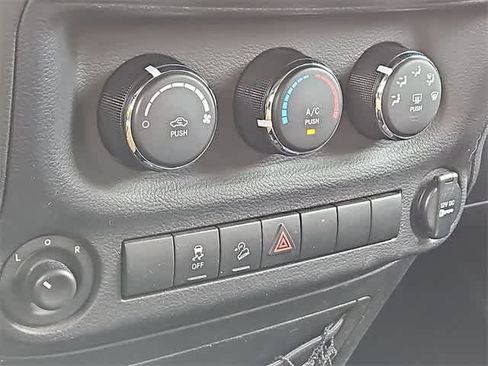 Used 2017 Jeep Wrangler Unlimited Sport w/ Quick Order Package 24S image 21