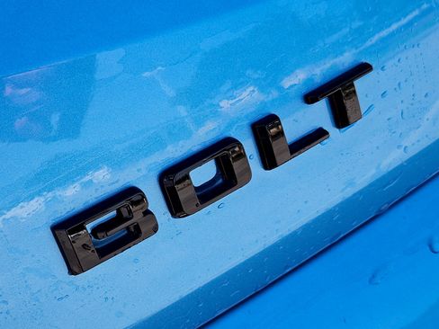 New 2027 Chevrolet Bolt RS w/ Technology Package FWD image 8