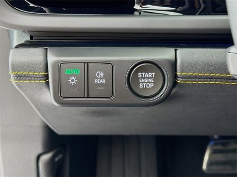 New 2026 Porsche Panamera 4 image 15