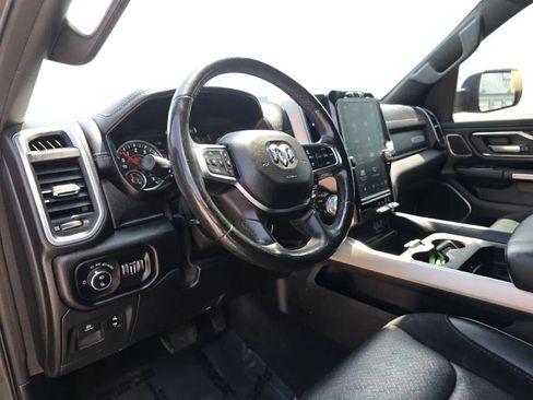 Used 2019 RAM 1500 Laramie AWD/4WD image 13