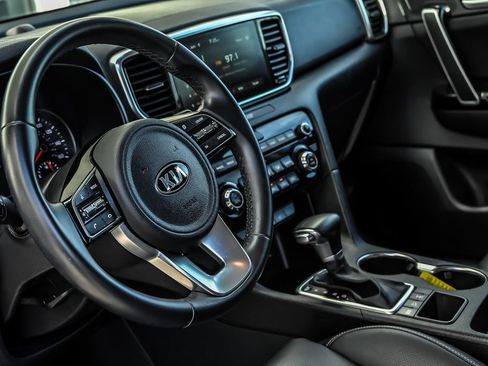 Used 2020 Kia Sportage EX AWD/4WD image 19