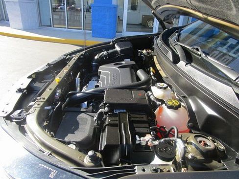 Used 2023 Chevrolet Equinox LT image 11