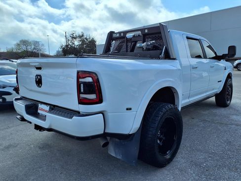 Used 2020 RAM 3500 Laramie image 24