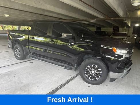 Used 2023 Chevrolet Silverado 1500 LT RWD image 13