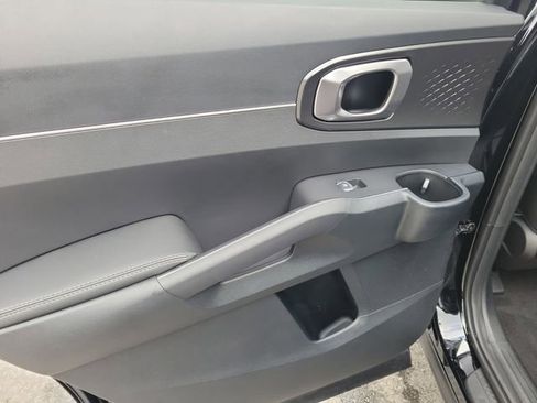 New 2026 Kia Sorento S image 13