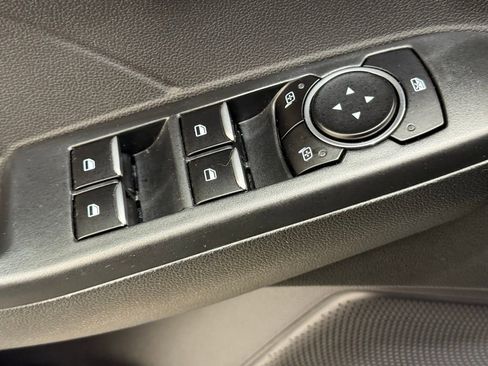 Used 2023 Ford Escape Platinum image 30