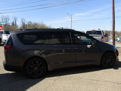 Used 2019 Chrysler Pacifica Touring Plus w/ S Appearance Package