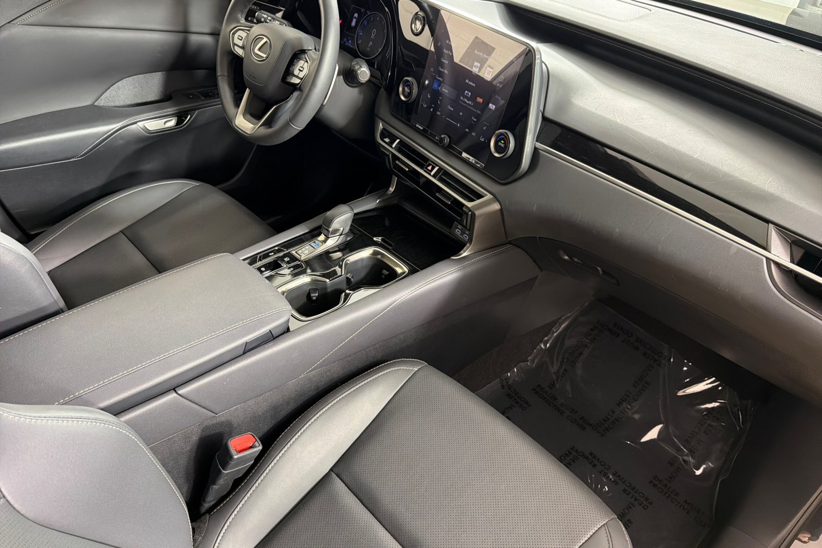 Used 2024 Lexus RX 350 FWD w/ Technology Package image 14