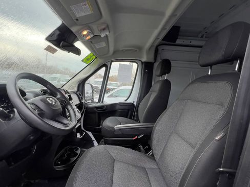 Used 2023 RAM ProMaster 2500 image 19