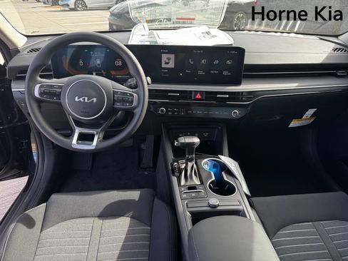 New 2026 Kia K5 LXS FWD image 11