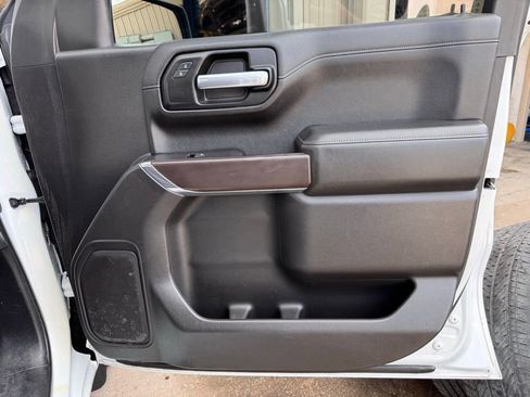Used 2019 Chevrolet Silverado 1500 LT w/ All-Star Edition AWD/4WD image 18