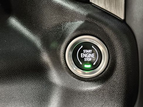 Used 2022 GMC Sierra 3500 Denali AWD/4WD image 24