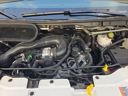 Used 2025 Ford Transit 350 XLT RWD image 18