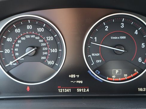 Used 2018 BMW 328d xDrive Wagon AWD/4WD image 25