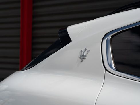 Used 2023 Maserati Grecale GT AWD/4WD image 7