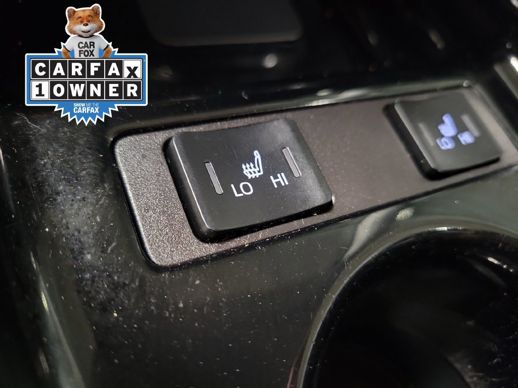 Used 2021 Toyota Prius Prime XLE FWD image 19
