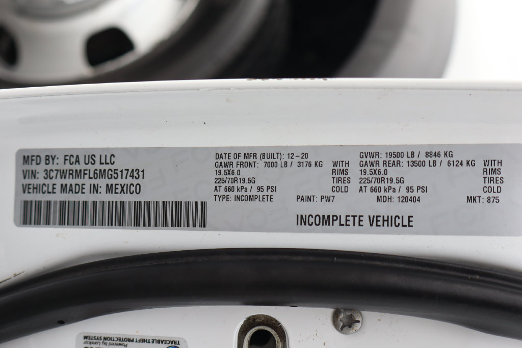Used 2021 RAM 5500 Tradesman w/ Towing Technology Group RWD image 47