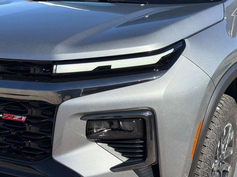 New 2026 Chevrolet Traverse Z71 w/ Enhanced Driving Package image 10