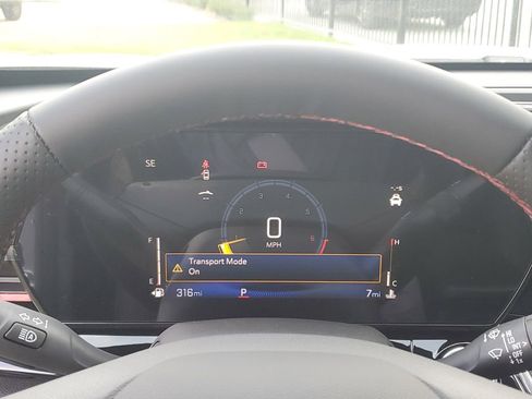 New 2026 Chevrolet Trax RS w/ Sunroof Package image 30