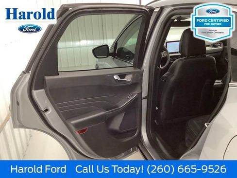 Certified 2024 Ford Escape SE w/ PHEV Premium Package FWD image 13
