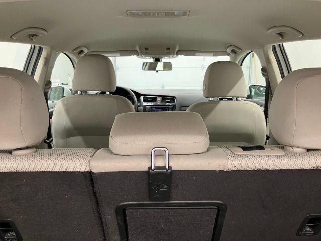 Used 2018 Volkswagen Golf S FWD image 40
