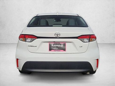 Used 2025 Toyota Corolla LE FWD image 7