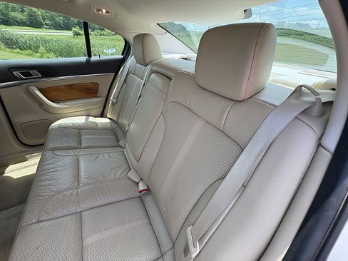 Used 2011 Lincoln MKS w/ 102A Rapid Spec Order Code FWD image 17