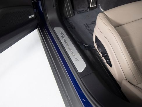 New 2026 Porsche Panamera 4 AWD/4WD image 21