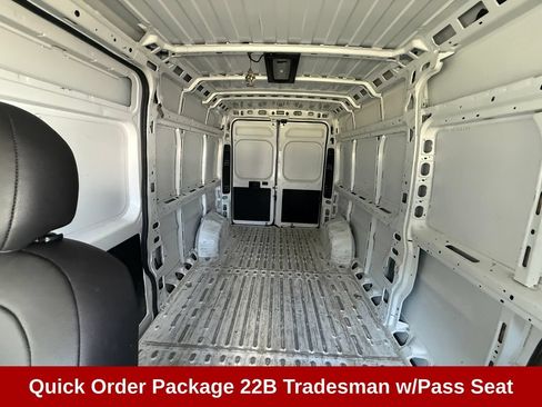 Used 2025 RAM ProMaster 2500 w/ Convenience Group FWD image 18