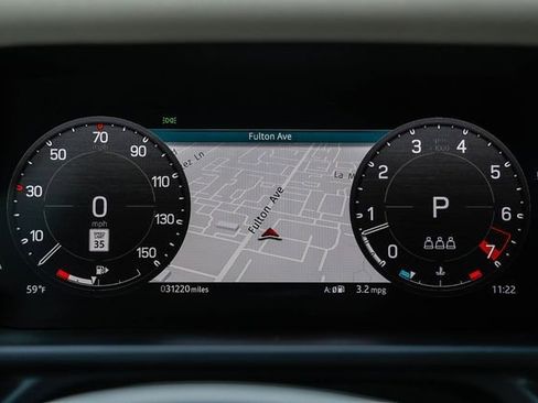 Used 2023 Land Rover Defender 110 S image 23